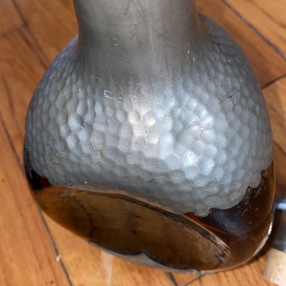 KMD Royal Holland Daalderop Pewter & Amber Pinched Glass Bottle Decanter - Picture 9 of 13